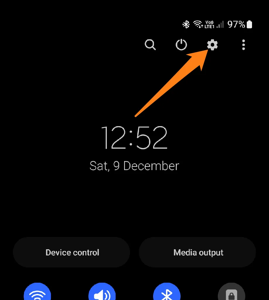 Open the settings How To Fix Android Screen Not Rotating
